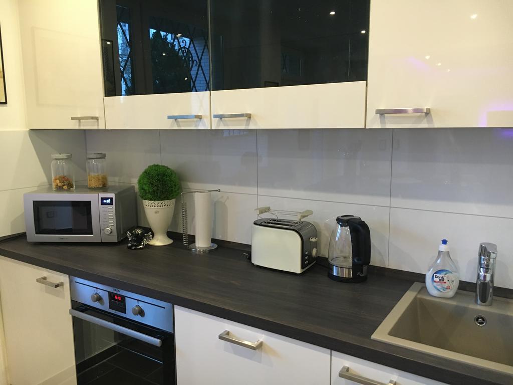 Messe Ferienwohnung Duesseldorf Oberkassel Ngoại thất bức ảnh
